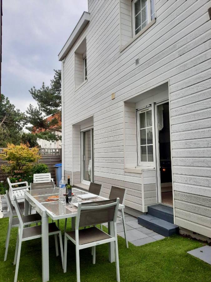 Villa La Croisee Des Chemins 布赖迪讷 外观 照片